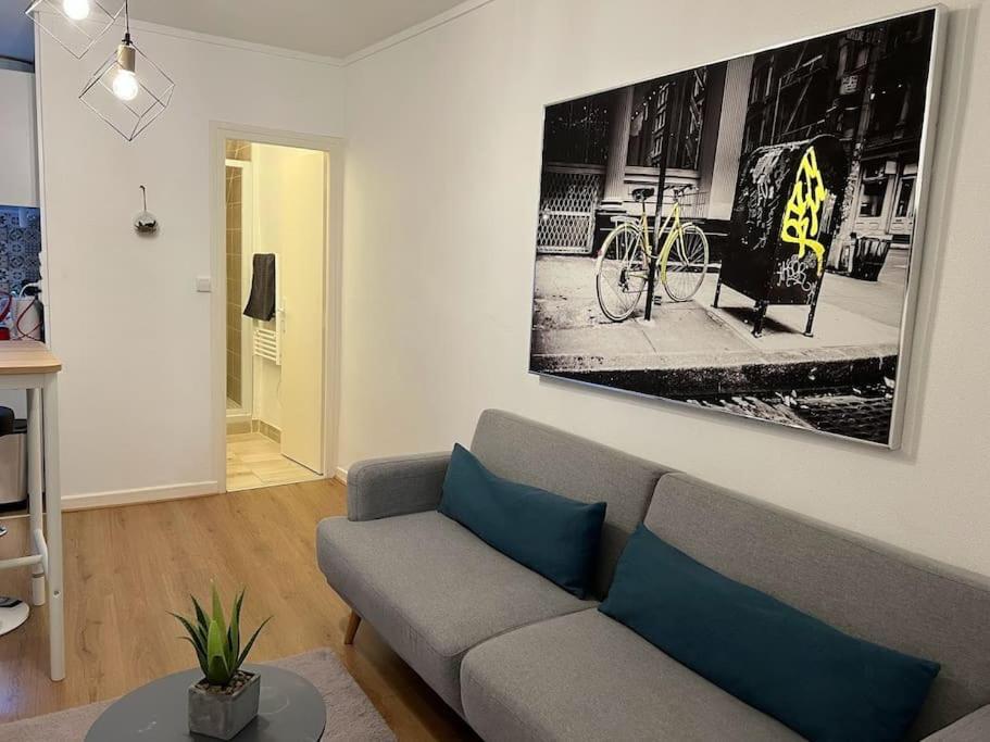 Апартаменты Le Comte Est Bon, Quartier Antiquaires Дижон Экстерьер фото